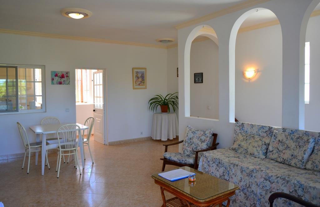 Villa Belinha - Guest House กัวเตย์รา ภายนอก รูปภาพ