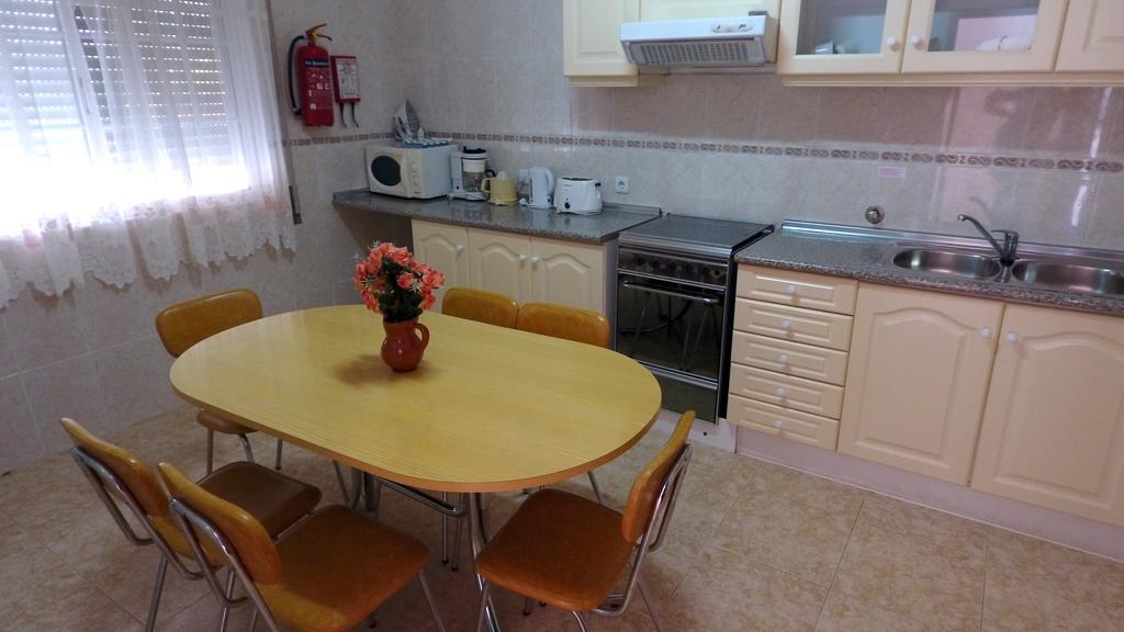 Villa Belinha - Guest House กัวเตย์รา ห้อง รูปภาพ